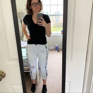 👖 Ripped Jeans Jogger white Size 4 👖